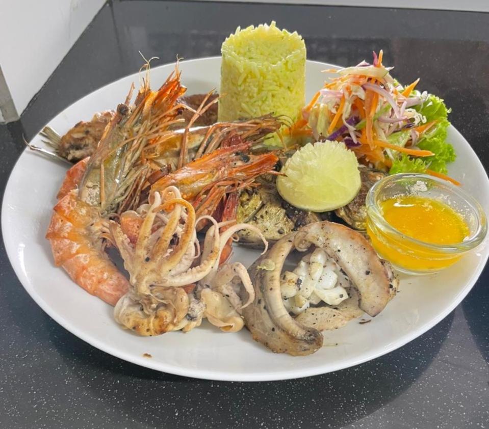 Kings Bay Beach Resort Galle Ngoại thất bức ảnh